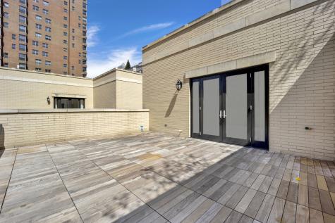 105 West Chestnut Street Chicago IL 60610