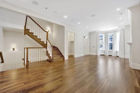 105 West Chestnut Street Chicago IL 60610