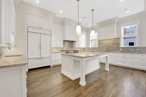 105 West Chestnut Street Chicago IL 60610