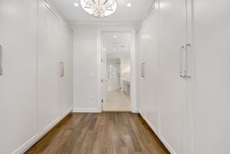 105 West Chestnut Street Chicago IL 60610