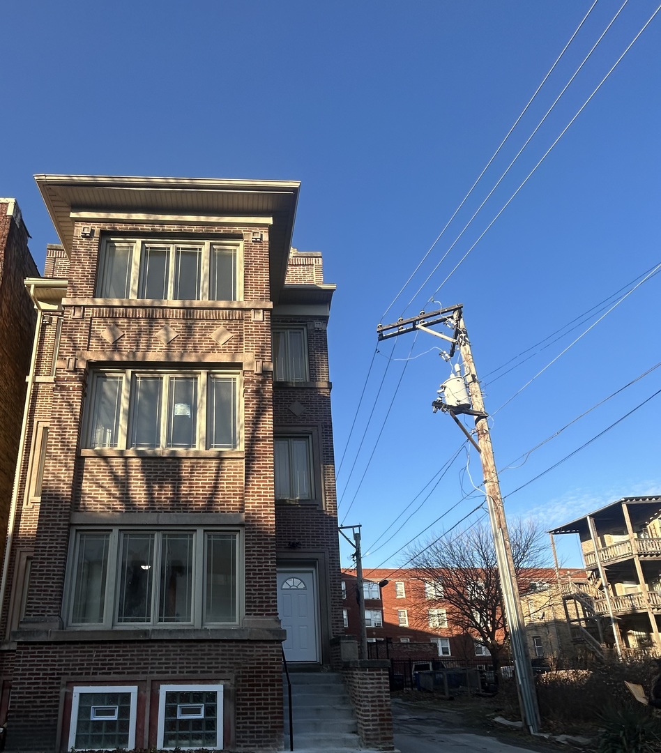 6016 South Saint Lawrence Avenue Chicago IL 60637