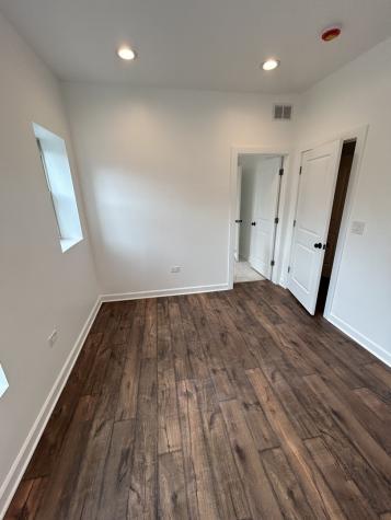 6016 South Saint Lawrence Avenue Chicago IL 60637