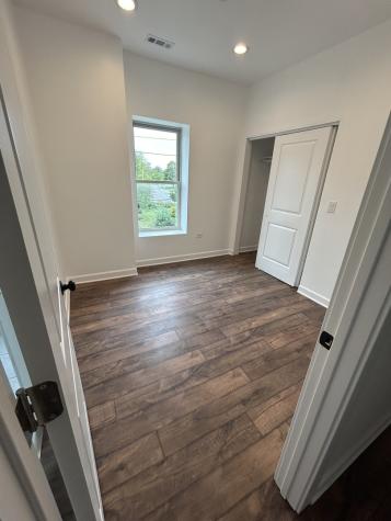 6016 South Saint Lawrence Avenue Chicago IL 60637