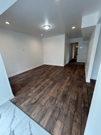 6016 South Saint Lawrence Avenue Chicago IL 60637