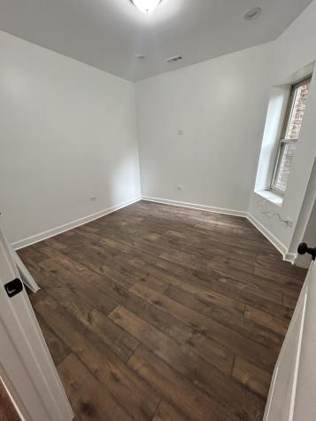 6016 South Saint Lawrence Avenue Chicago IL 60637