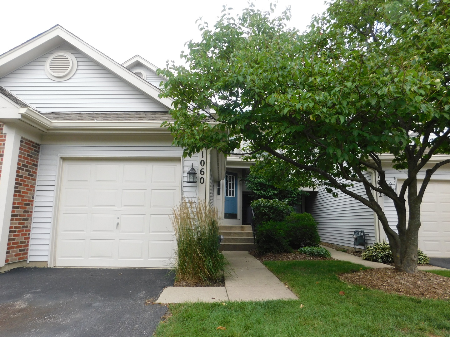 1060 Stillwater Road Elgin IL 60120