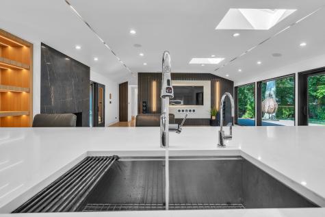 623 Echo Lane Glenview IL 60025