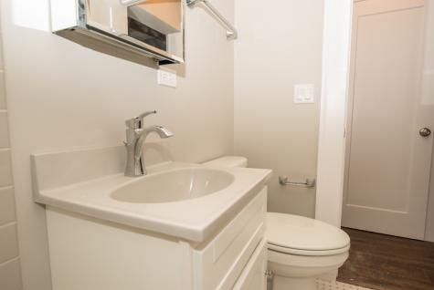 817 West Lakeside Place Chicago IL 60640
