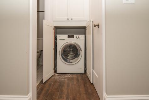 817 West Lakeside Place Chicago IL 60640