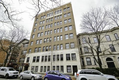 817 West Lakeside Place Chicago IL 60640