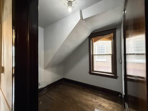 4222 West Cullerton Street Chicago IL 60623