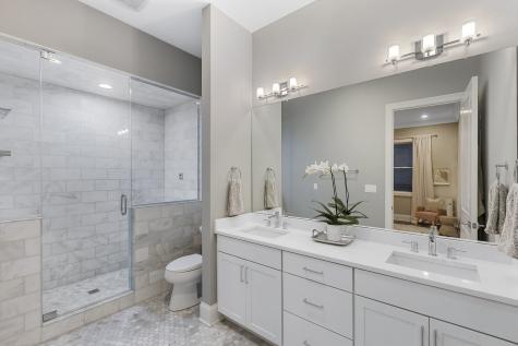 4802 North Bell Avenue Chicago IL 60625