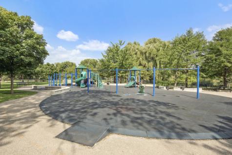4802 North Bell Avenue Chicago IL 60625
