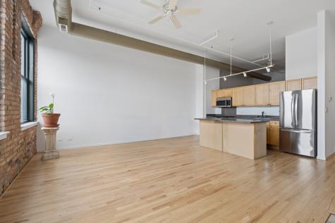 3151 North Lincoln Avenue Chicago IL 60657