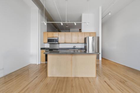 3151 North Lincoln Avenue Chicago IL 60657