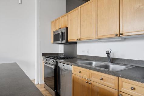 3151 North Lincoln Avenue Chicago IL 60657