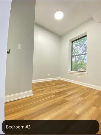 1305 East 69th Street Chicago IL 60637