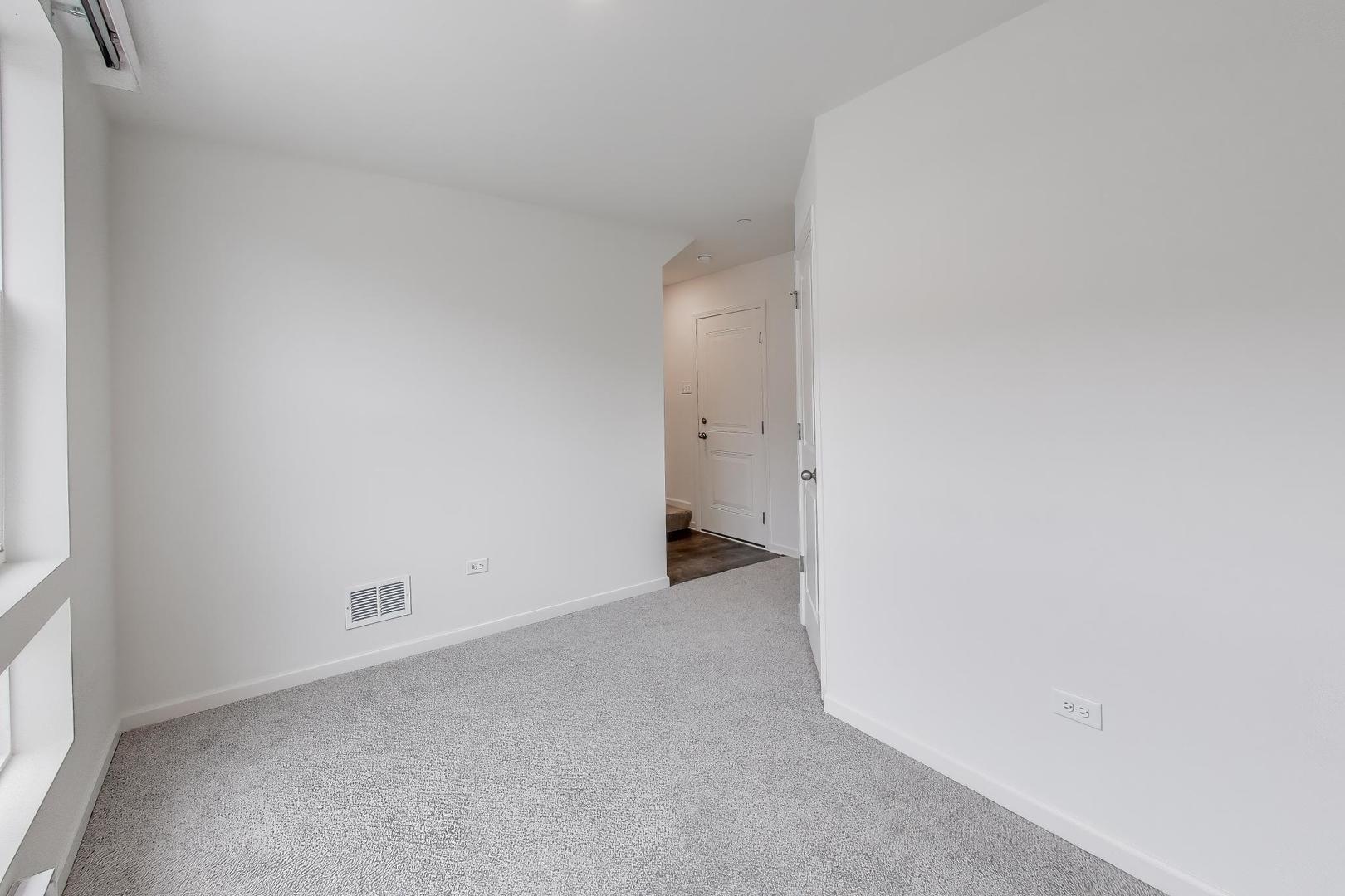 2251 Venture Drive Schaumburg IL 60193