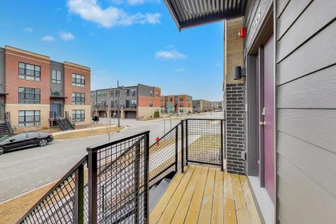 2251 Venture Drive Schaumburg IL 60193