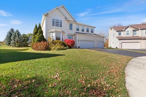 9 Lake Plumleigh Court Algonquin IL 60102