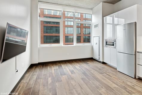 171 North Aberdeen Street Chicago IL 60607