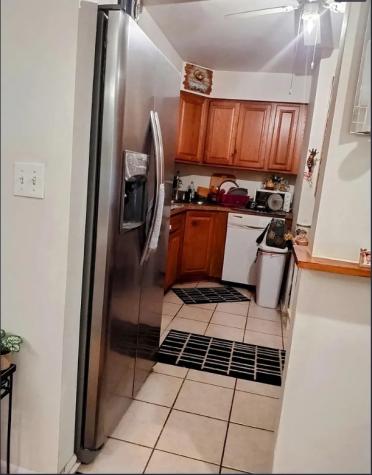 239 Gregory Street Aurora IL 60504
