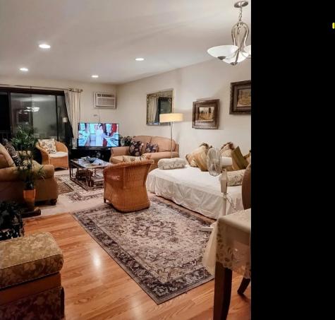 239 Gregory Street Aurora IL 60504