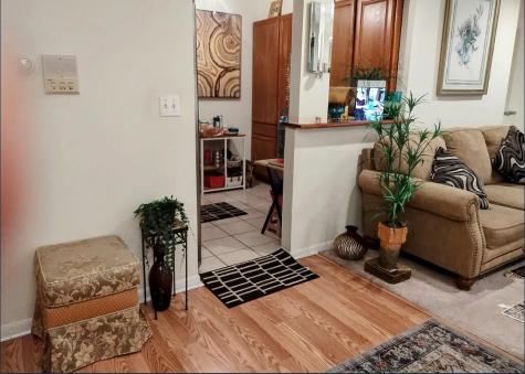 239 Gregory Street Aurora IL 60504