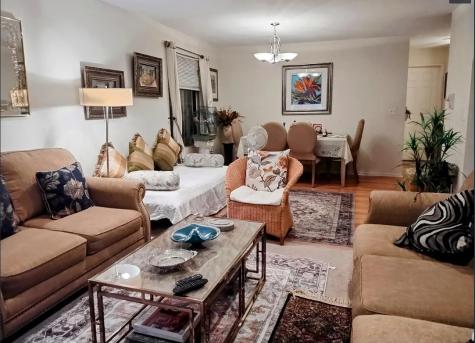239 Gregory Street Aurora IL 60504