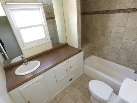 2342 West Barry Avenue Chicago IL 60618