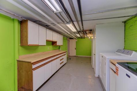 6833 South Cregier Avenue Chicago IL 60649
