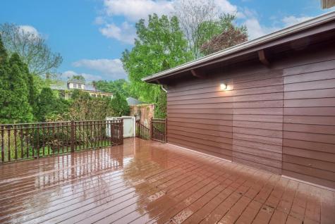 6833 South Cregier Avenue Chicago IL 60649