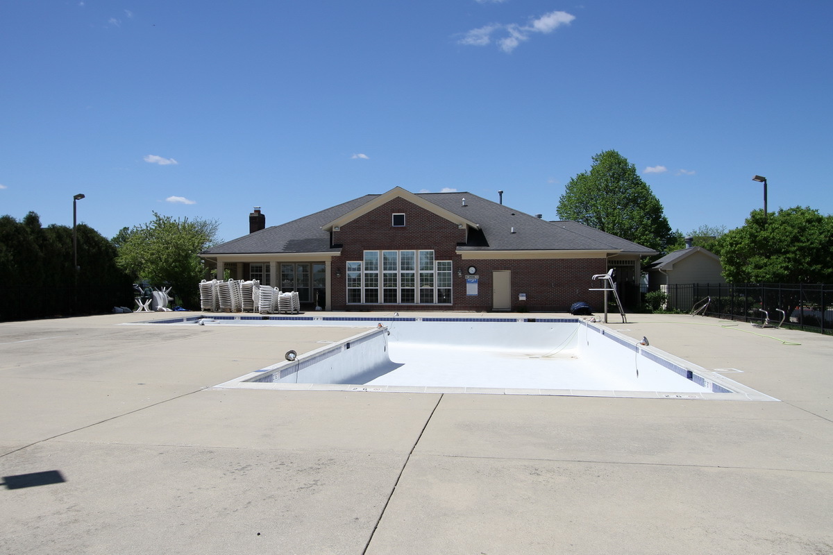 2554 Dickens Drive Aurora IL 60503