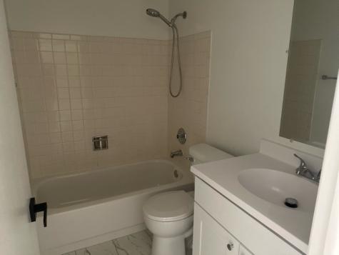 380 Heather Court Schaumburg IL 60193