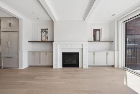 2202 North Leavitt Street Chicago IL 60647