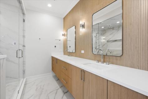 2202 North Leavitt Street Chicago IL 60647