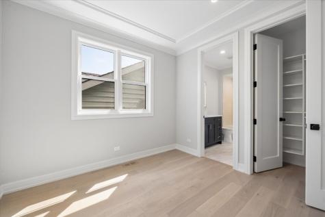 2202 North Leavitt Street Chicago IL 60647