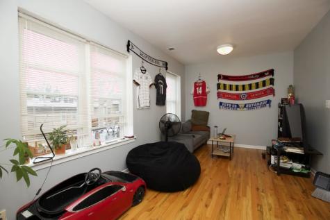 4511 North Malden Street Chicago IL 60640