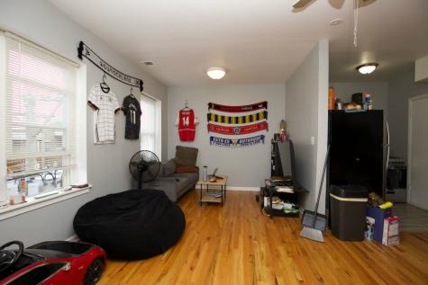 4511 North Malden Street Chicago IL 60640