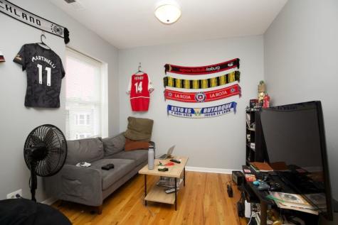 4511 North Malden Street Chicago IL 60640
