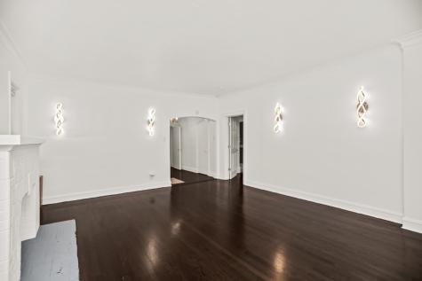 7958 South Luella Avenue Chicago IL 60617