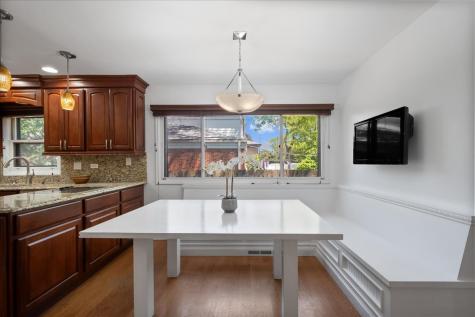 2821 Covert Road Glenview IL 60025