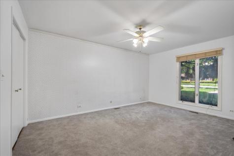 2821 Covert Road Glenview IL 60025