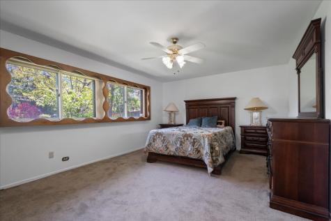 2821 Covert Road Glenview IL 60025