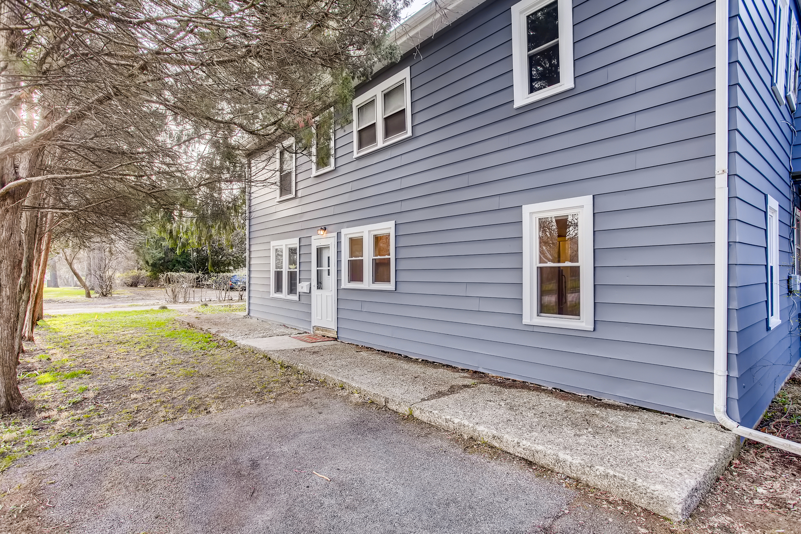 1302 West State Street Geneva IL 60134