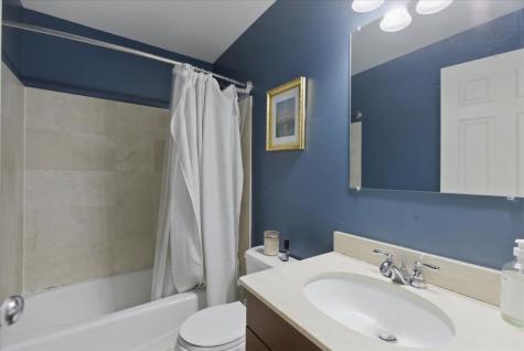 3142 West George Street Chicago IL 60618