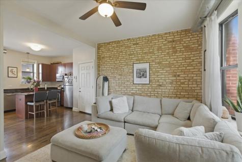 3142 West George Street Chicago IL 60618
