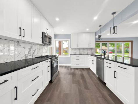 5845 South Sayre Avenue Chicago IL 60638