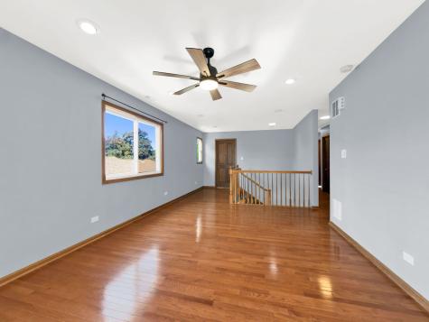 5845 South Sayre Avenue Chicago IL 60638