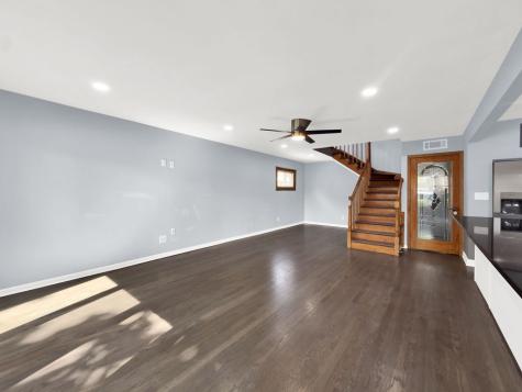 5845 South Sayre Avenue Chicago IL 60638